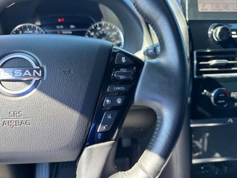 Used 2023 Nissan Armada SL w/ Midnight Edition Package image 25