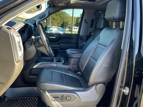 Used 2022 GMC Sierra 2500 Denali w/ Denali Black Diamond Edition image 25