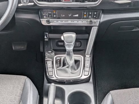 Certified 2024 Kia Seltos S AWD/4WD image 19