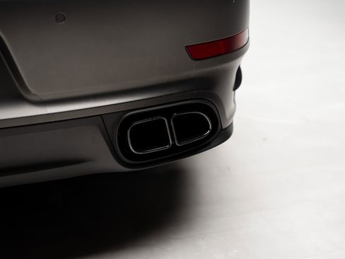 Used 2014 Porsche 911 Turbo S AWD/4WD image 32