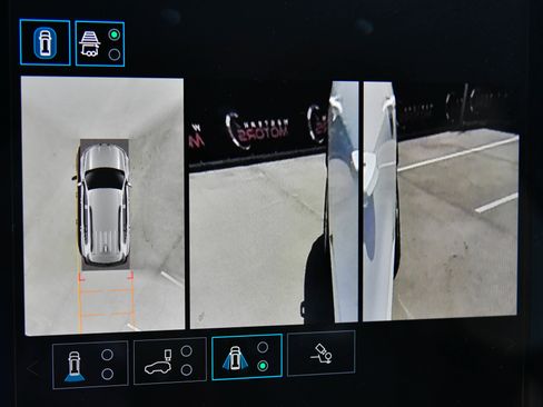 Used 2024 GMC Acadia Elevation FWD image 24