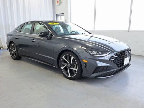 Used 2023 Hyundai Sonata SEL Plus FWD image 4
