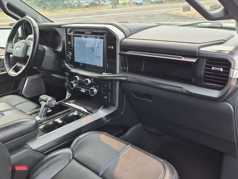 Used 2025 Ford F150 Platinum AWD/4WD image 32