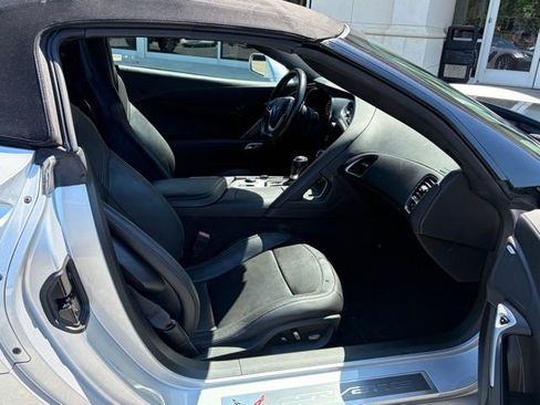 Used 2018 Chevrolet Corvette Z06 RWD image 35