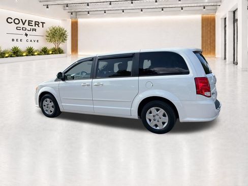 Used 2012 Dodge Grand Caravan SE FWD image 8