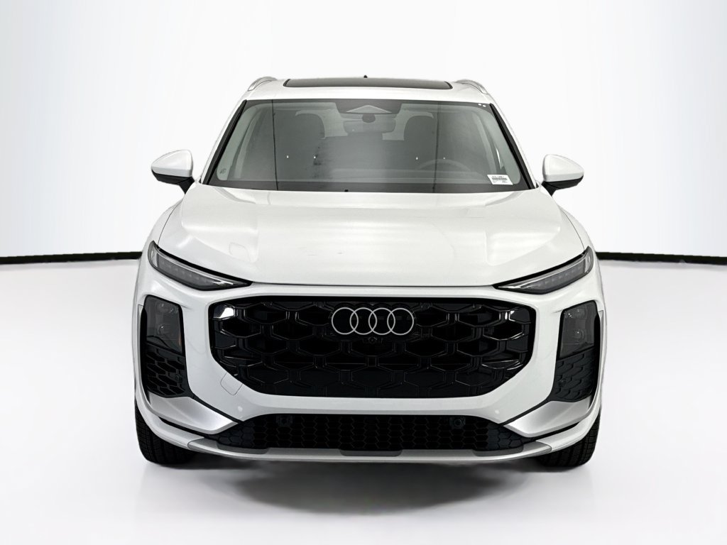 Used 2026 Audi Q3 quattro 2.0T AWD/4WD image 3