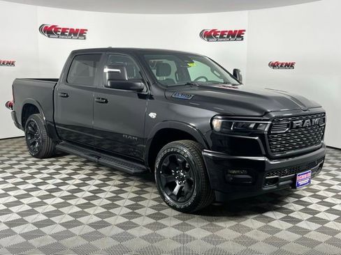 New 2026 RAM 1500 4x4 Crew Cab image 2