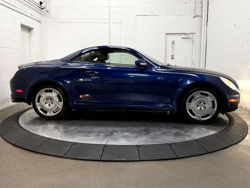 Used 2003 Lexus SC 430 Convertible RWD image 9