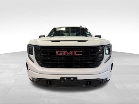 Used 2026 GMC Sierra 1500 Elevation AWD/4WD image 2