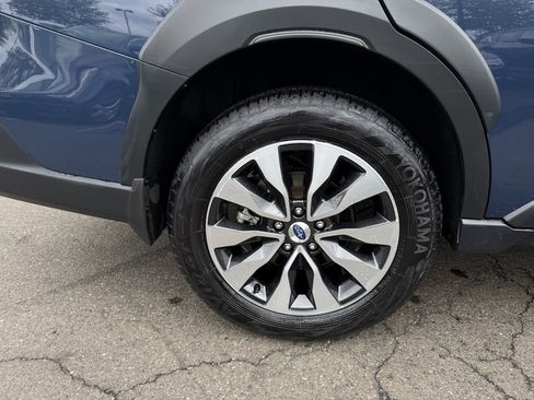 Used 2025 Subaru Outback Touring XT AWD/4WD image 11