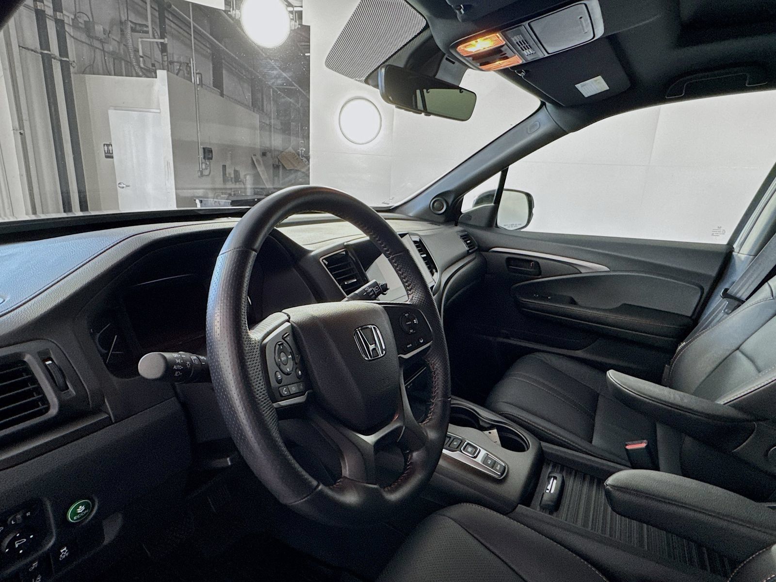 Used 2023 Honda Passport TrailSport image 15