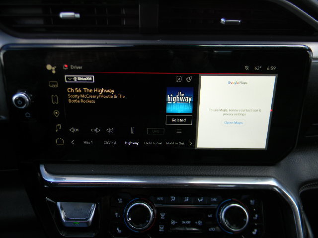 Used 2024 GMC Sierra 1500 Denali w/ Denali Reserve Package AWD/4WD image 13