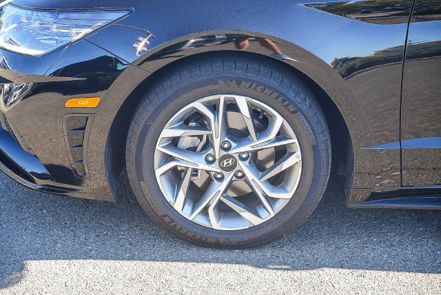 Certified 2023 Hyundai Sonata SEL FWD image 11