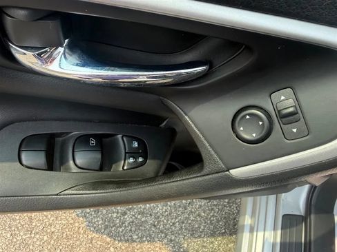 Used 2017 Nissan Altima 2.5 S w/ Power Driver Seat Package FWD image 27
