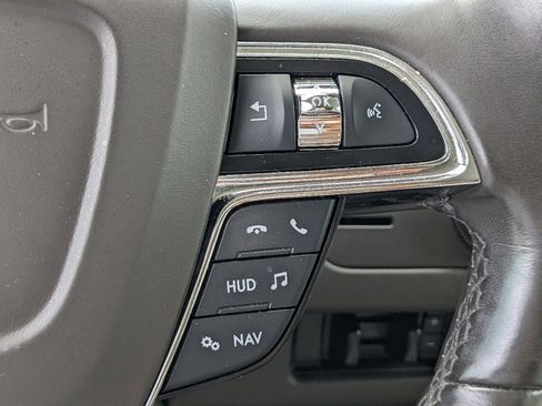 Used 2021 Lincoln Navigator Black Label image 28