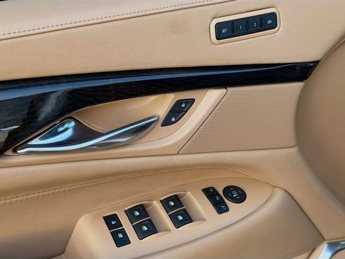 Used 2019 Cadillac Escalade Platinum image 22