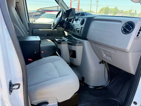Used 2013 Ford E-150 and Econoline 150 w/ PWR Group RWD image 18