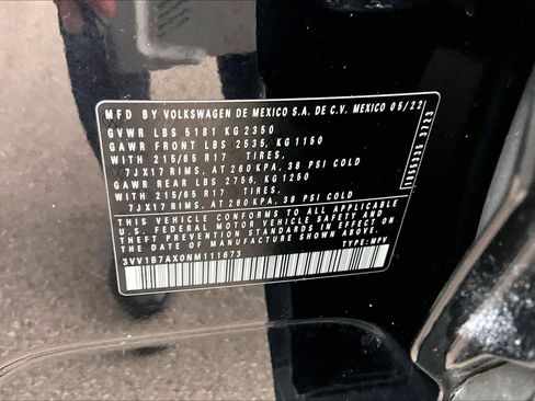 Used 2022 Volkswagen Tiguan S image 32