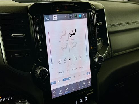 Used 2025 RAM 1500 Laramie image 24