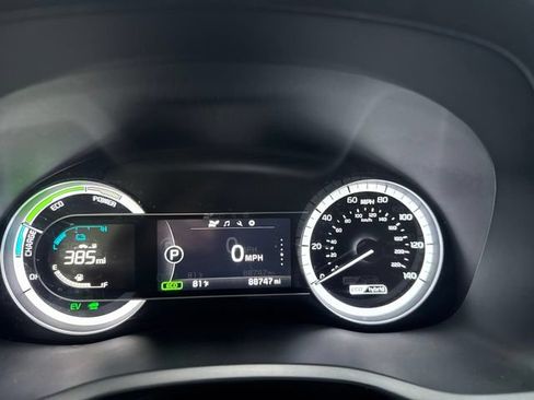 Used 2018 Kia Niro FE FWD image 21