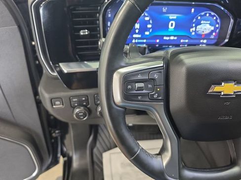 Used 2024 Chevrolet Silverado 1500 LTZ AWD/4WD image 16