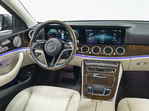 Used 2022 Mercedes-Benz E 350 4MATIC Sedan image 29