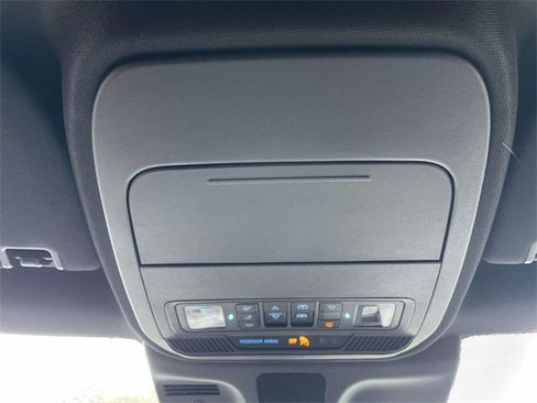 New 2025 Ford Expedition Max Platinum w/ Stealth Appearance Package image 7