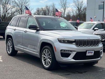 Used 2023 Jeep Grand Cherokee Summit w/ Luxury Tech Group V