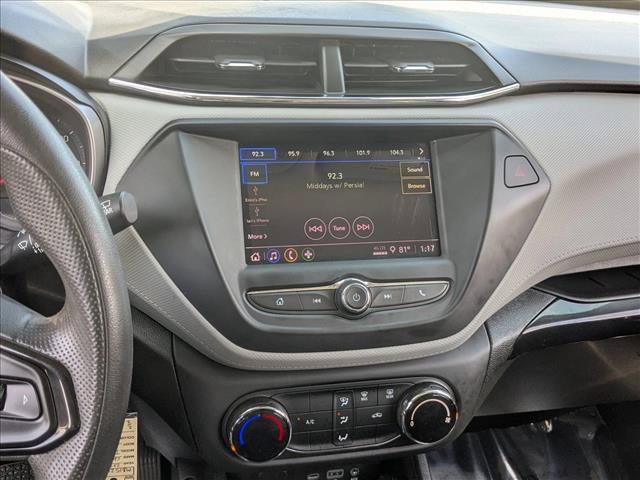 Used 2021 Chevrolet TrailBlazer LS FWD image 12