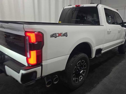Used 2025 Ford F250 Platinum w/ Snow Plow Prep Package AWD/4WD image 4