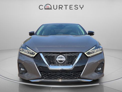 Used 2023 Nissan Maxima Platinum w/ Sport Mat Group image 9