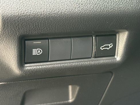 Used 2025 Toyota Grand Highlander AWD image 24