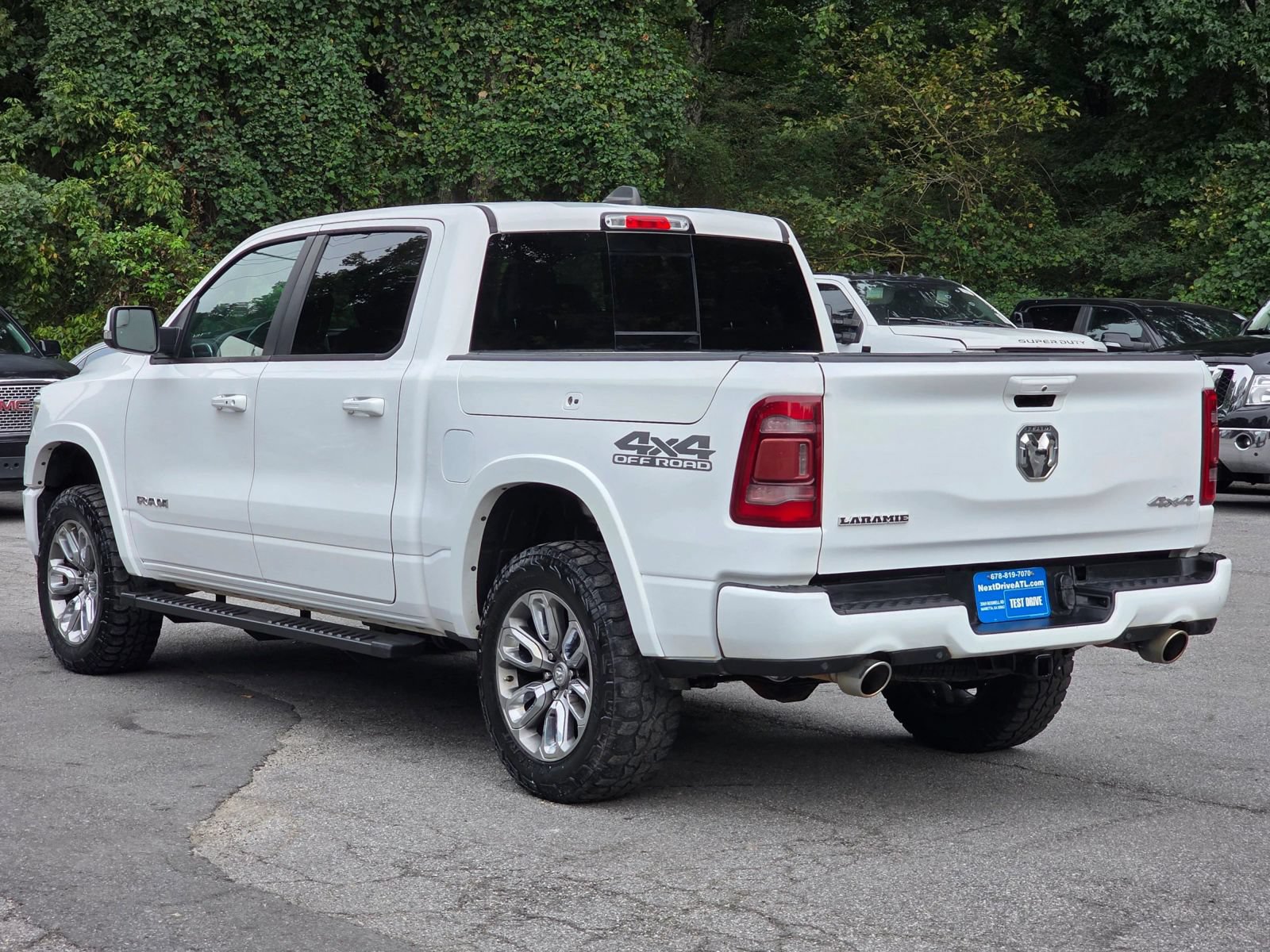 Used 2020 RAM 1500 Laramie w/ Sport Appearance Package AWD/4WD image 5