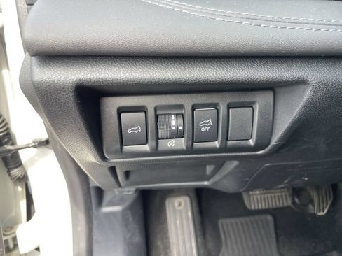 Used 2020 Subaru Outback Touring AWD/4WD image 20
