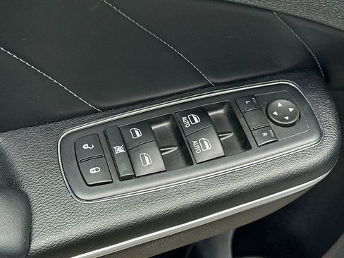 Used 2016 Dodge Charger R/T w/ Plus Group image 11