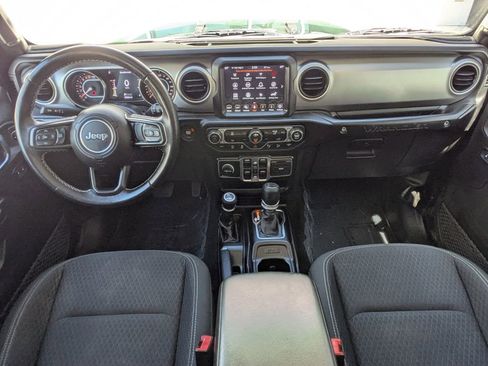 Used 2021 Jeep Wrangler Unlimited Sport AWD/4WD image 16