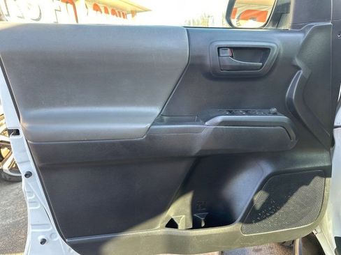 Used 2021 Toyota Tacoma SR image 12