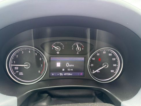 Used 2021 Buick Enclave Essence w/ Sport Touring Edition FWD image 27