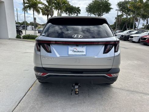 Used 2023 Hyundai Tucson SEL AWD/4WD image 2