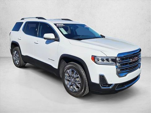 Certified 2023 GMC Acadia SLT w/ Preferred Package AWD/4WD image 3