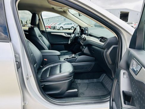 Used 2020 Ford Escape SEL AWD/4WD image 31