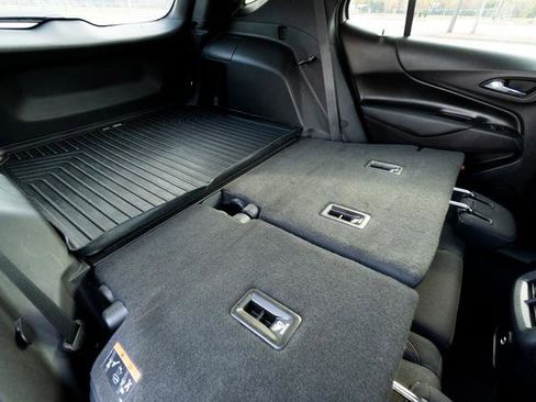 Used 2019 Chevrolet Equinox LT image 32