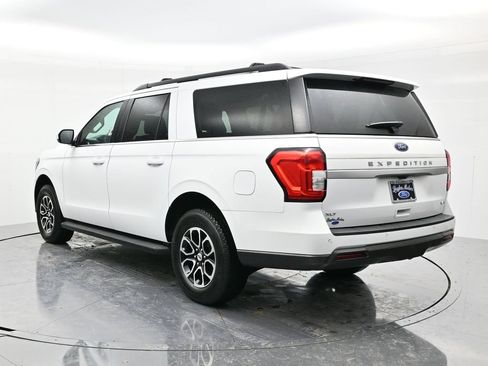 Certified 2023 Ford Expedition Max XLT image 7