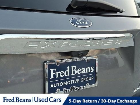 Certified 2022 Ford Explorer XLT w/ Class IV Trailer Tow Package image 33