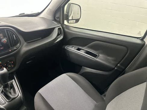 Used 2021 RAM ProMaster City Tradesman FWD image 13