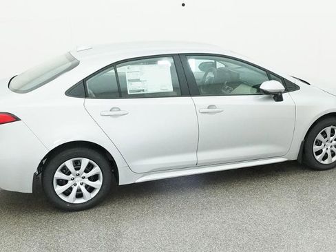 New 2026 Toyota Corolla LE image 5