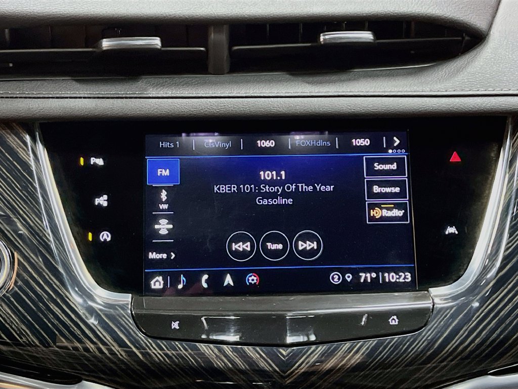 Used 2024 Cadillac XT6 Premium Luxury w/ Technology Package AWD/4WD image 15