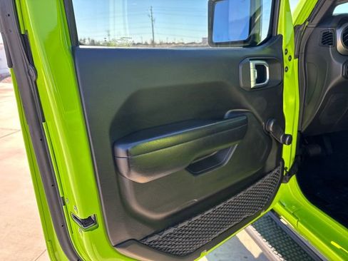 Used 2021 Jeep Wrangler Unlimited Sport image 10