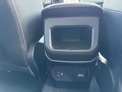 New 2025 Ford Ranger Lariat w/ FX4 Off-Road Package image 33