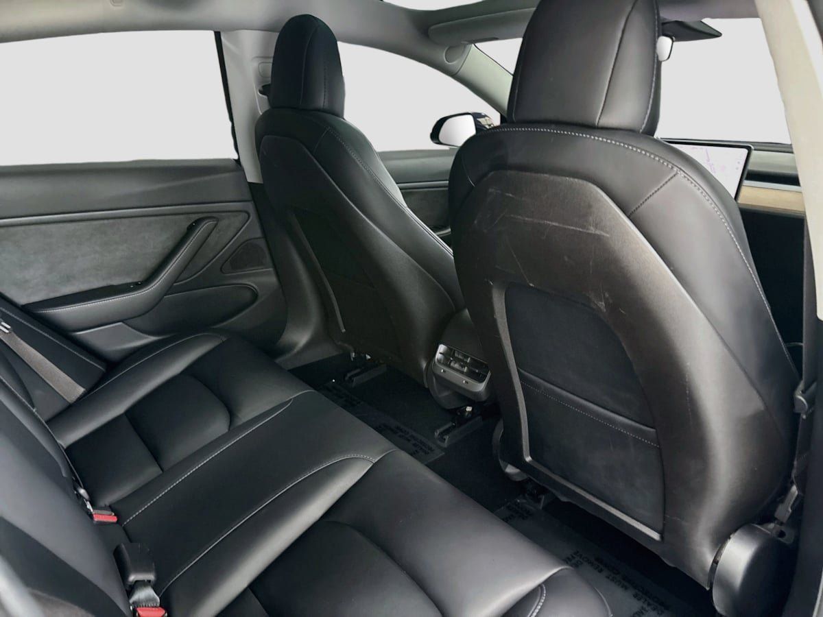 Used 2018 Tesla Model 3 Long Range AWD/4WD image 30
